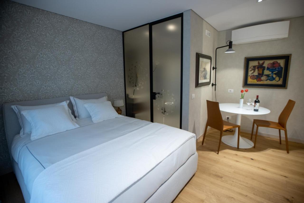 Seven Luxury Suites Tirana Eksteriør billede