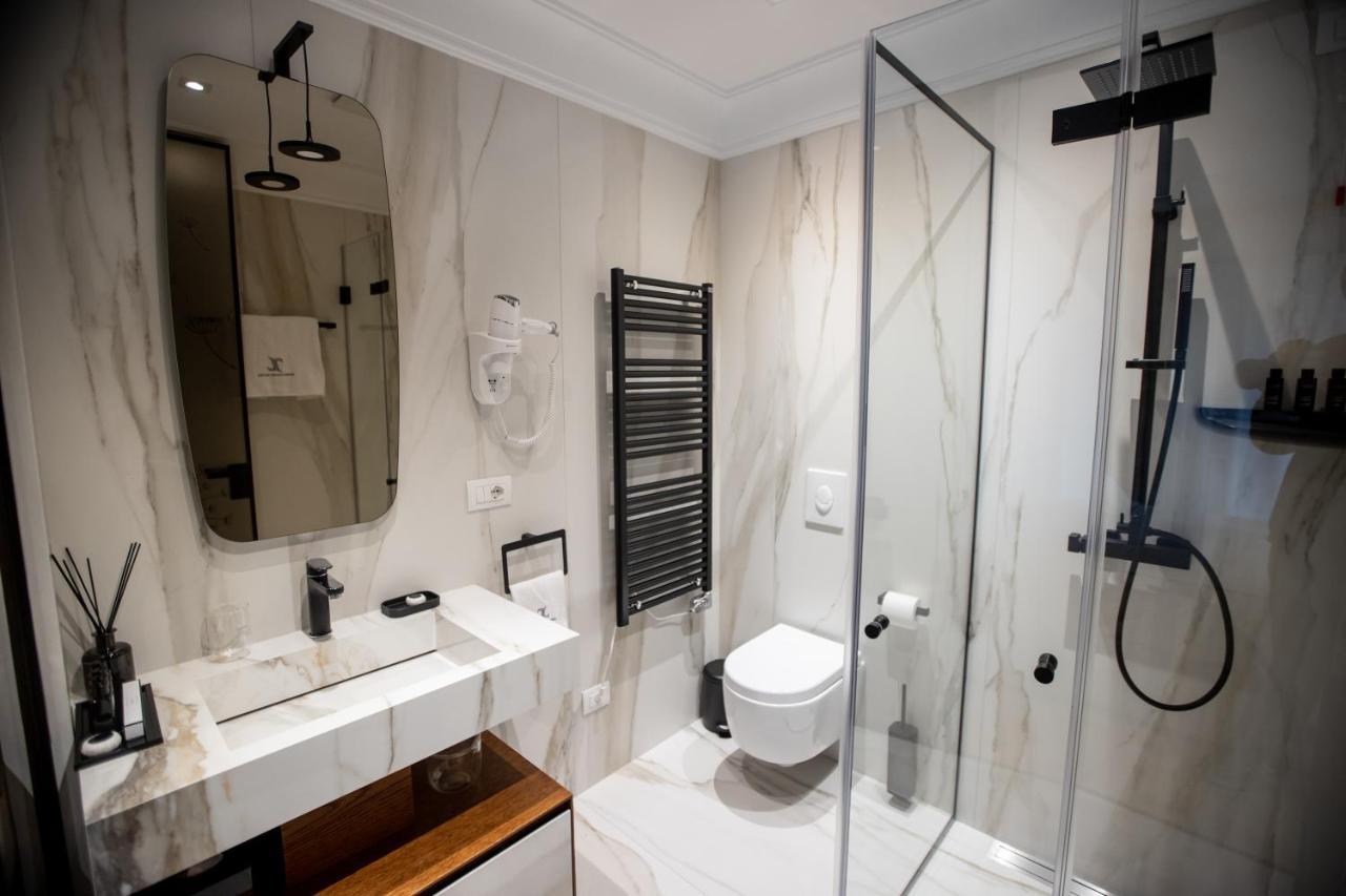 Seven Luxury Suites Tirana Eksteriør billede
