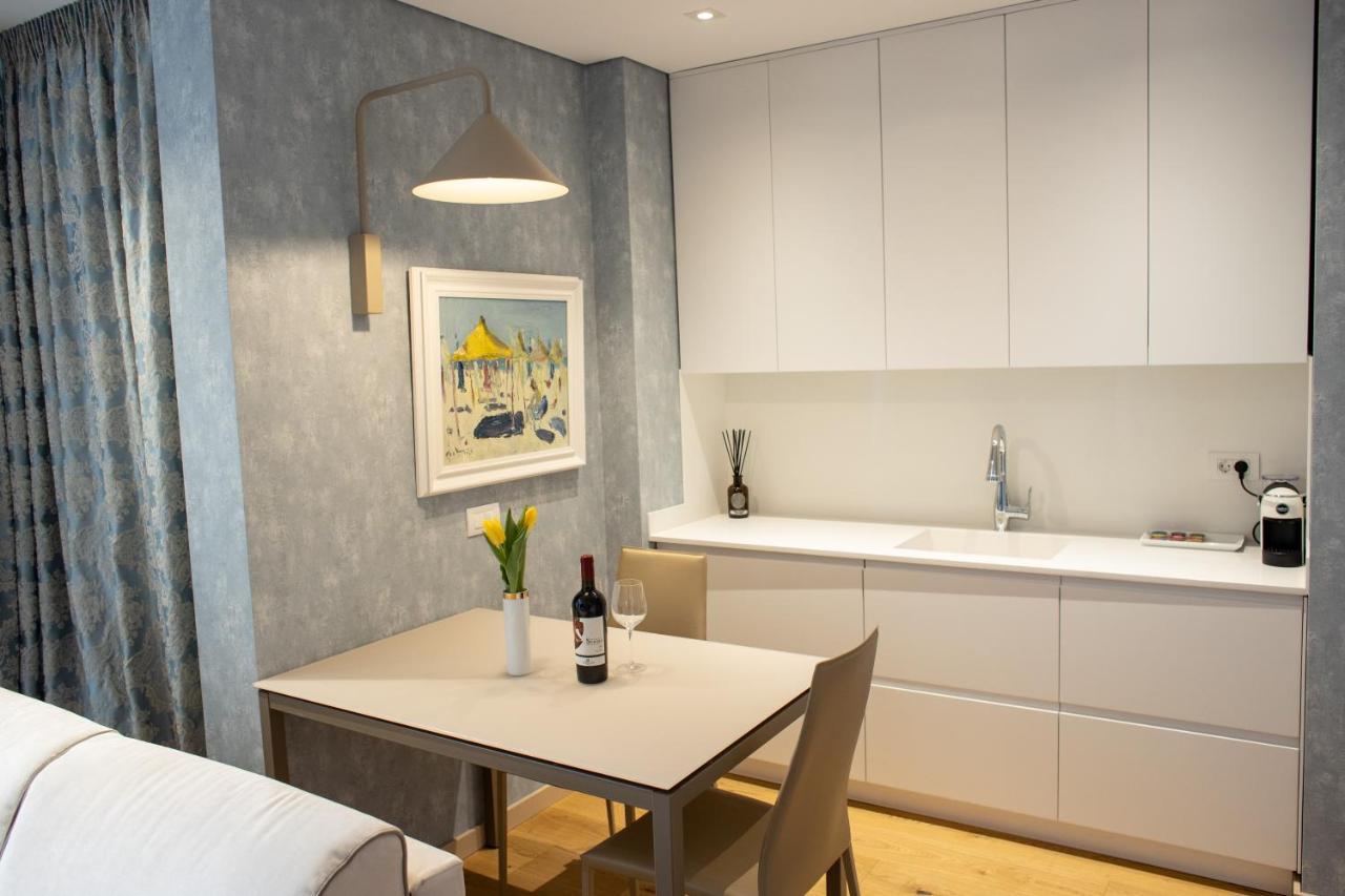 Seven Luxury Suites Tirana Eksteriør billede