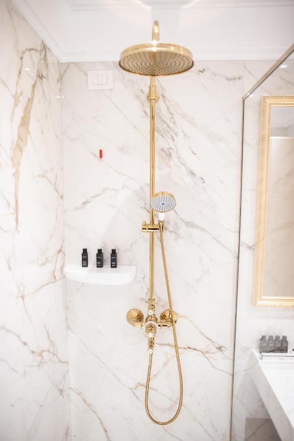 Seven Luxury Suites Tirana Eksteriør billede